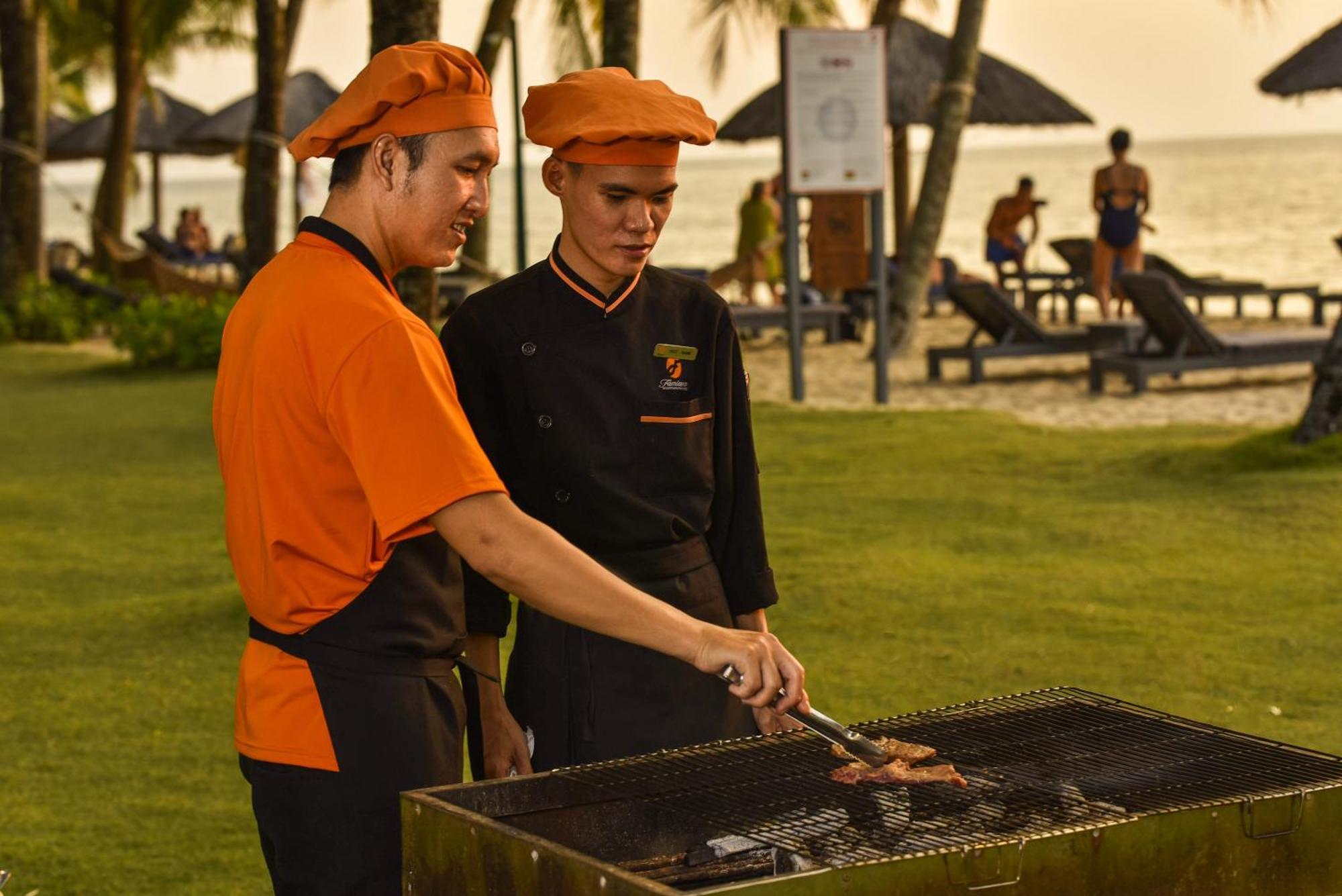Famiana Resort & Spa - Breakfast Is Served As Brunch 6Am30 To 1Pm Phu Quoc Exterior photo