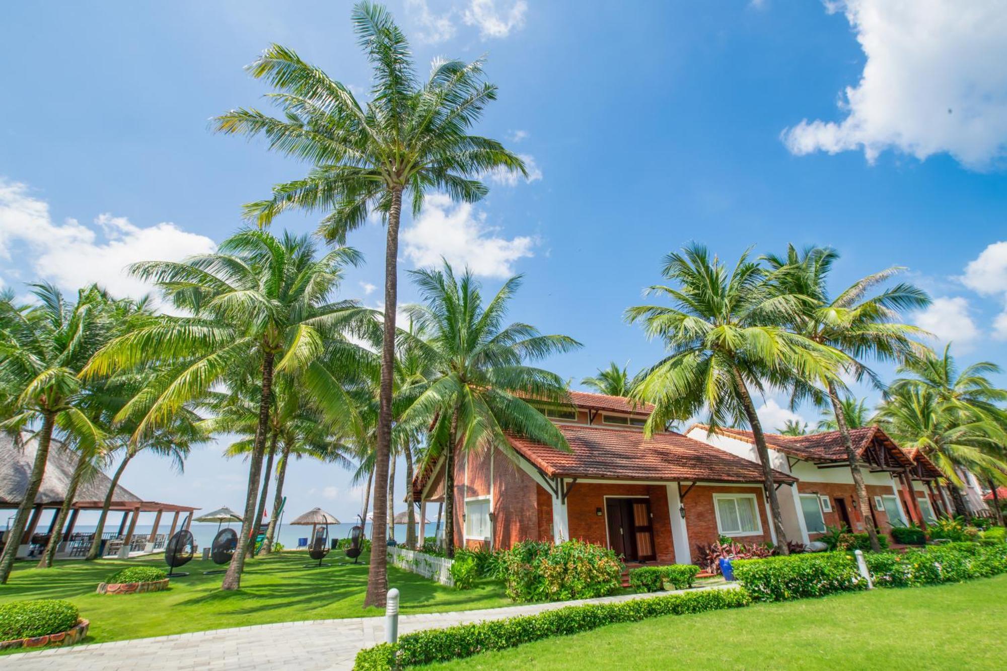 Famiana Resort & Spa - Breakfast Is Served As Brunch 6Am30 To 1Pm Phu Quoc Exterior photo