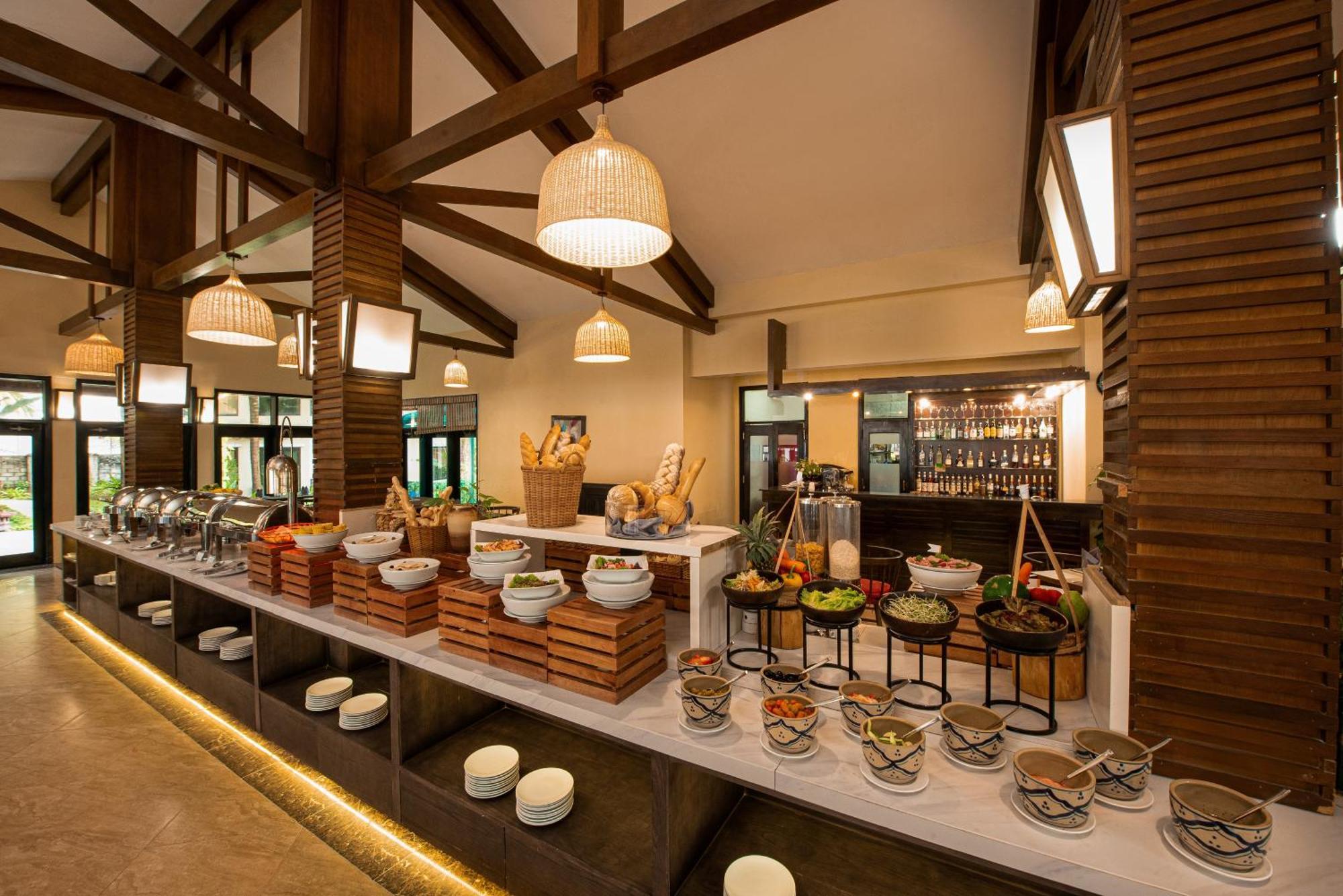 Famiana Resort & Spa - Breakfast Is Served As Brunch 6Am30 To 1Pm Phu Quoc Exterior photo
