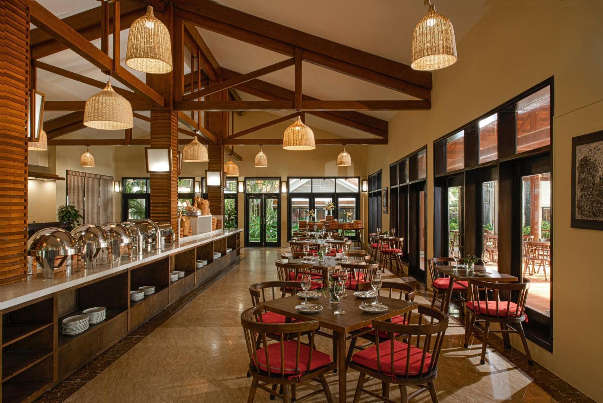 Famiana Resort & Spa - Breakfast Is Served As Brunch 6Am30 To 1Pm Phu Quoc Exterior photo