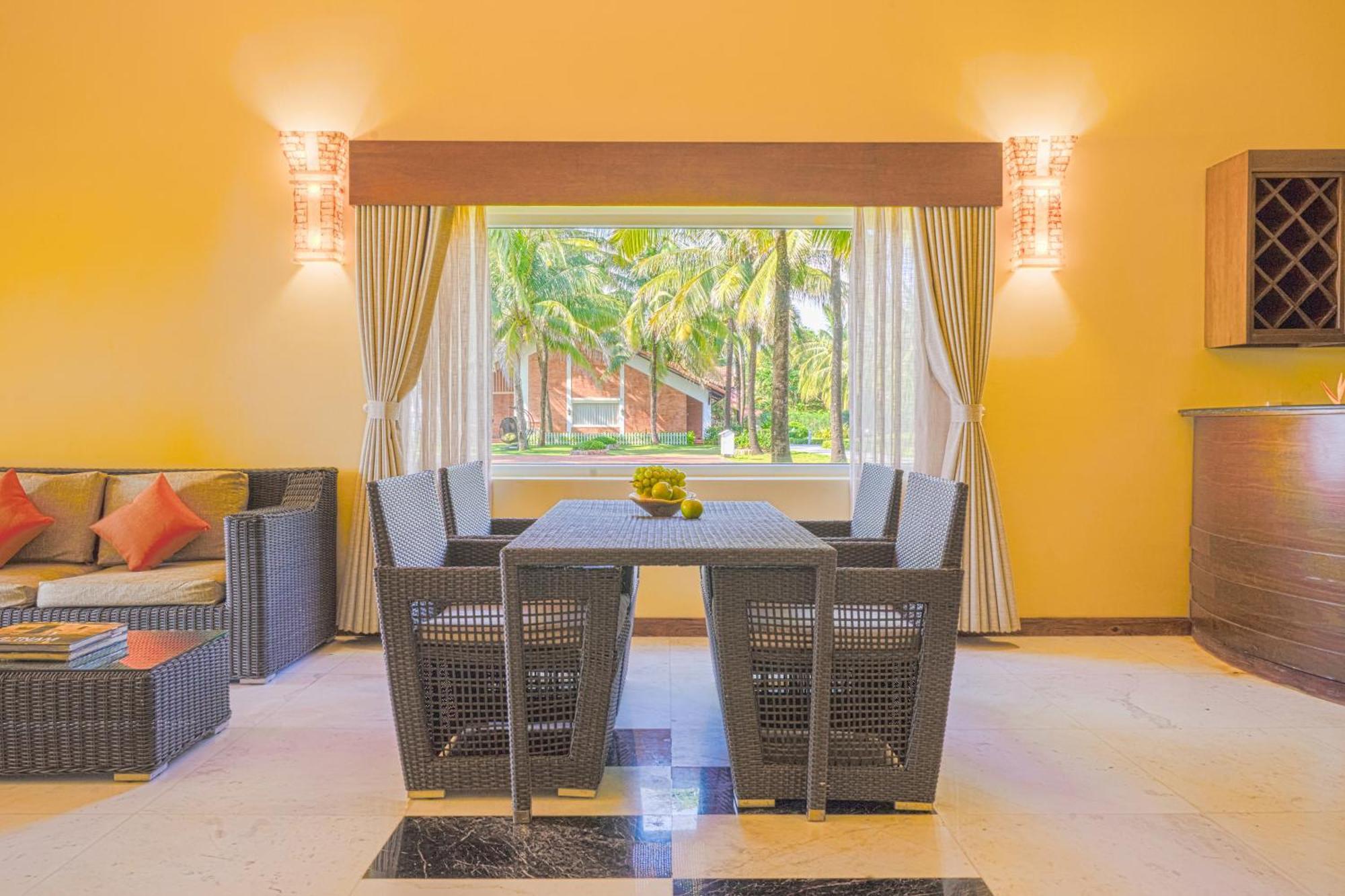 Famiana Resort & Spa - Breakfast Is Served As Brunch 6Am30 To 1Pm Phu Quoc Exterior photo