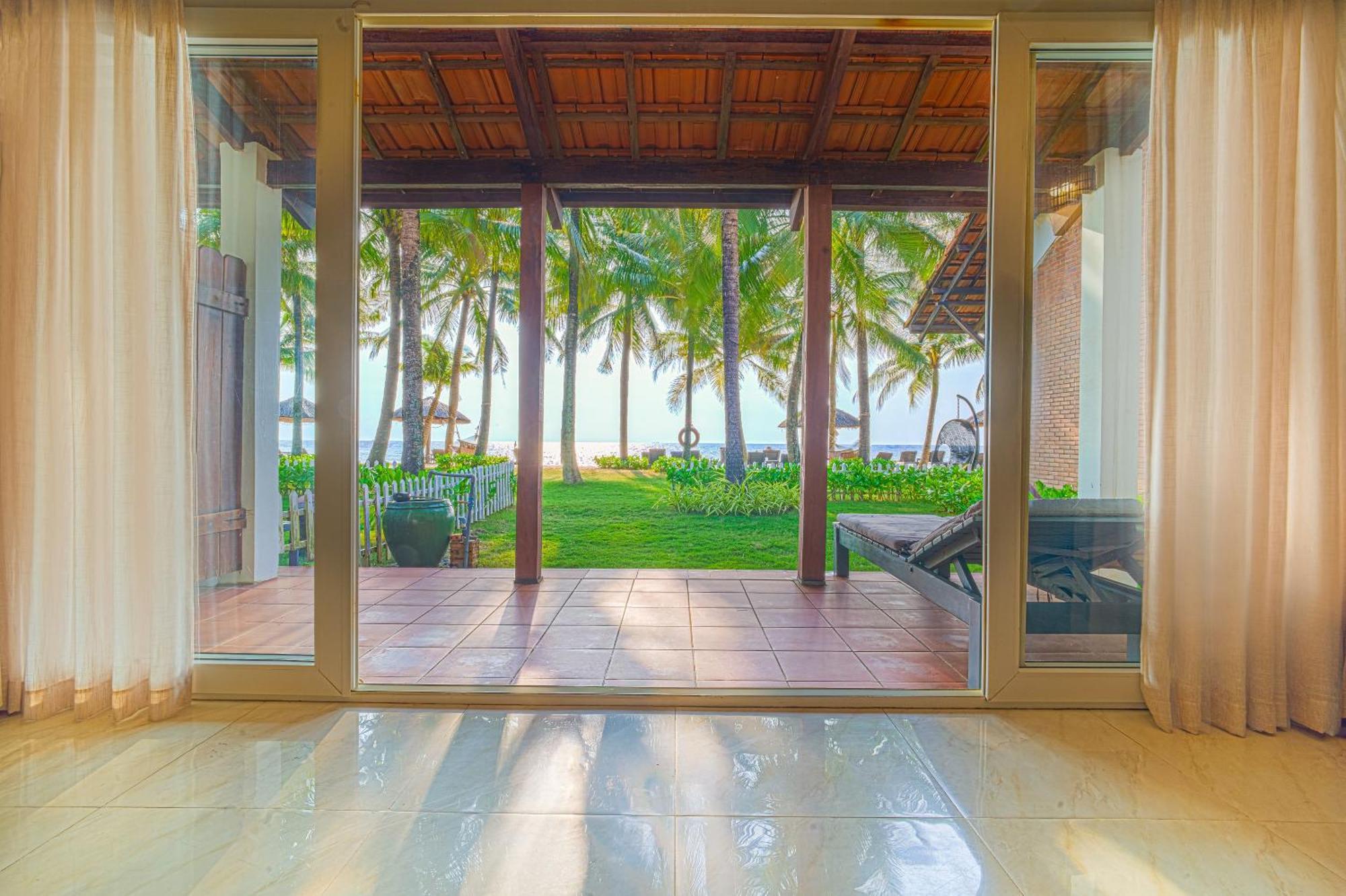 Famiana Resort & Spa - Breakfast Is Served As Brunch 6Am30 To 1Pm Phu Quoc Exterior photo